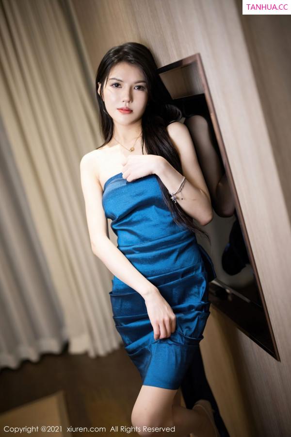 媛媛酱  新人模特媛媛酱 深蓝色典雅礼服第20张图片